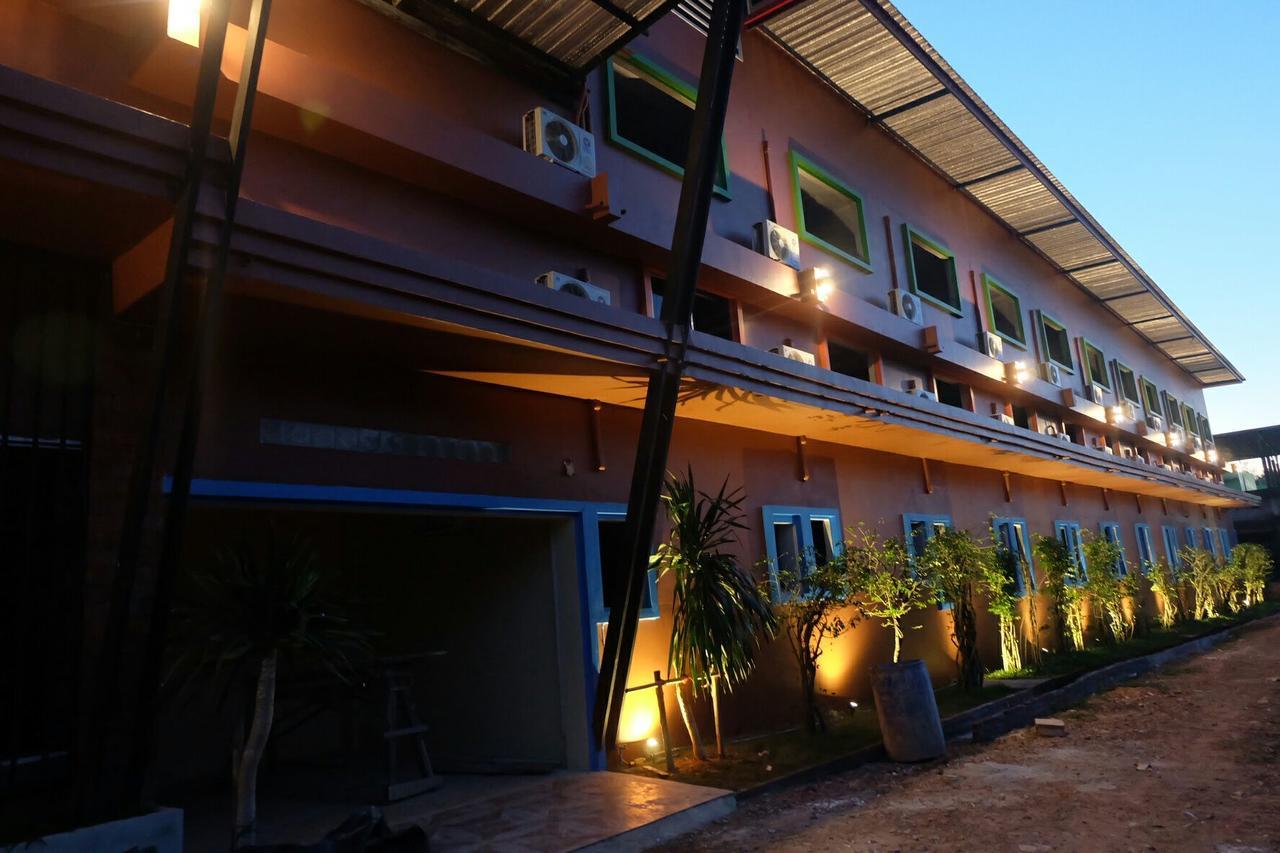Borai Resort Bo Rai Extérieur photo